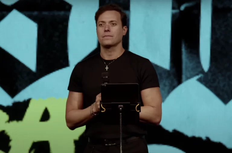 Pastor André Valadão responde às acusações: “Cabe a nós cristãos erguemos nossa voz”