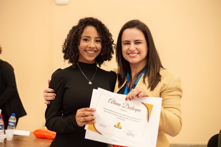 Programa Aprendiz Social forma a primeira turma em curso de capacitação