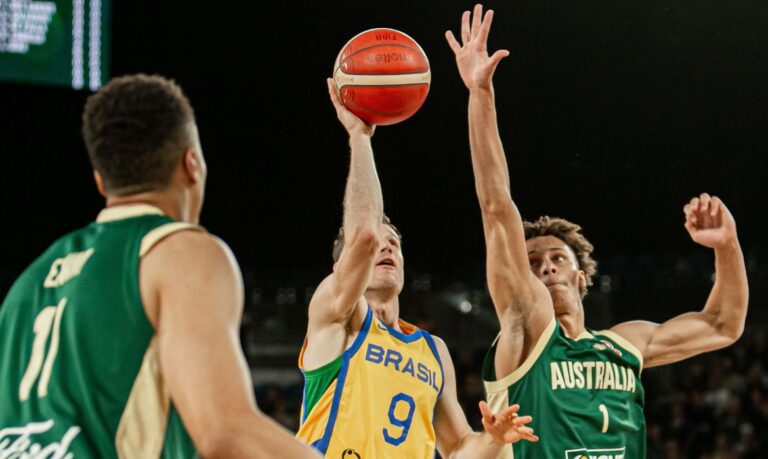 Basquete: Brasil bate a forte Austrália às vésperas da Copa do Mundo