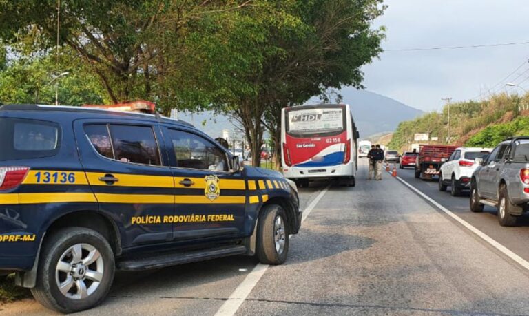 Acidentes matam 56 pessoas nas estradas federais no feriado prolongado