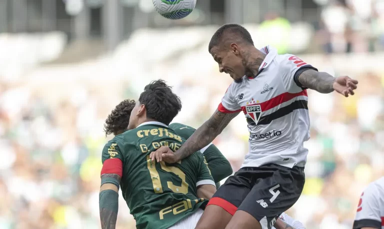 São Paulo bate Palmeiras e vence a Supercopa do Brasil pela 1ª vez