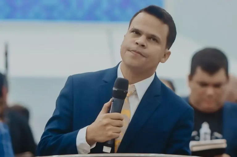 Elizeu Rodrigues critica fala de pastor sobre dorama e apaga post após críticas; ‘Perdi a admiração’