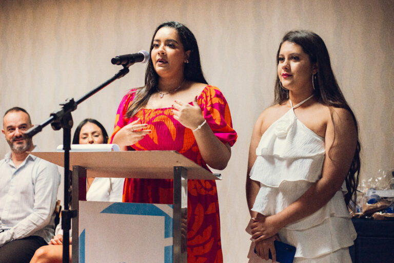 Mais de 90 jovens concluem cursos gratuitos de Web Designer e Gastronomia Social Júnior