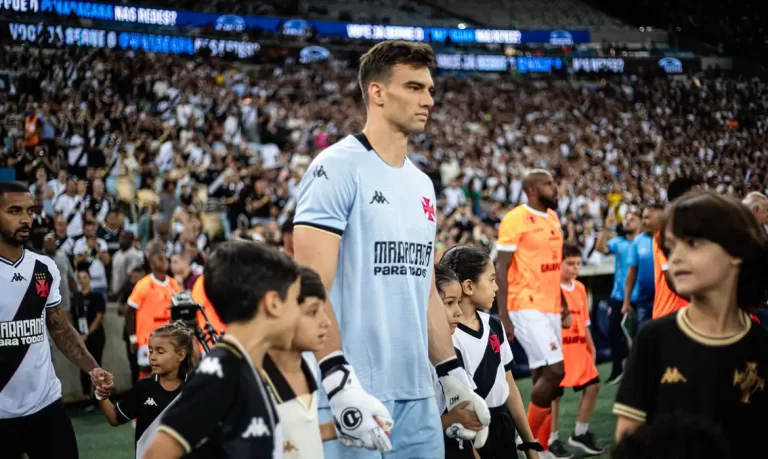 Vasco e Nova Iguaçu buscam vaga na decisão do Campeonato Carioca