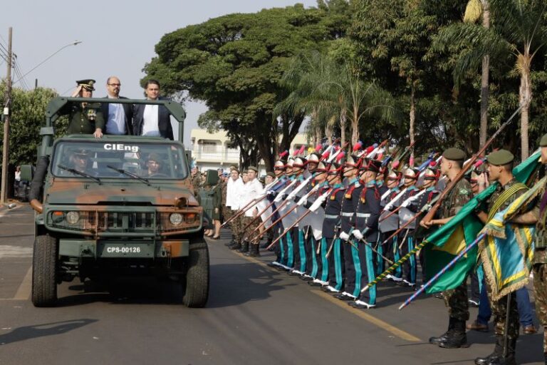 Vice-governador prestigia celebração dos 202 anos da Independência do Brasil no Triângulo Mineiro