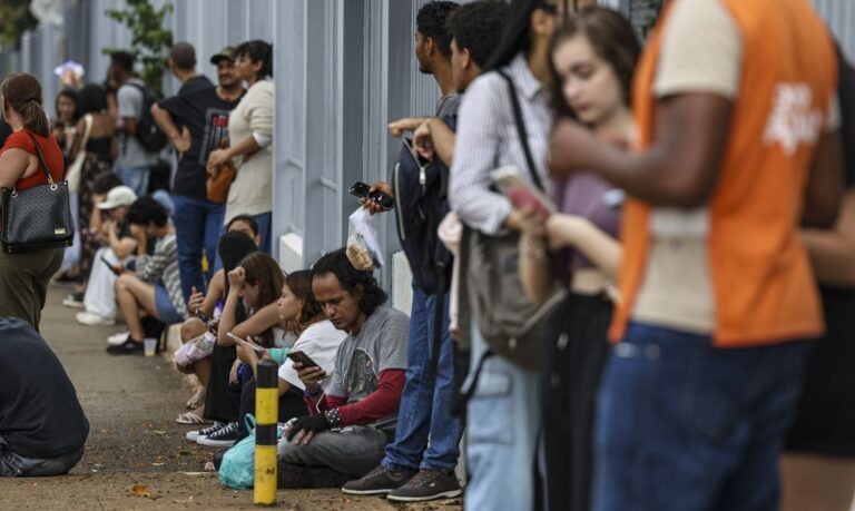 Enem 2024: candidatos enfrentam segundo dia de provas neste domingo