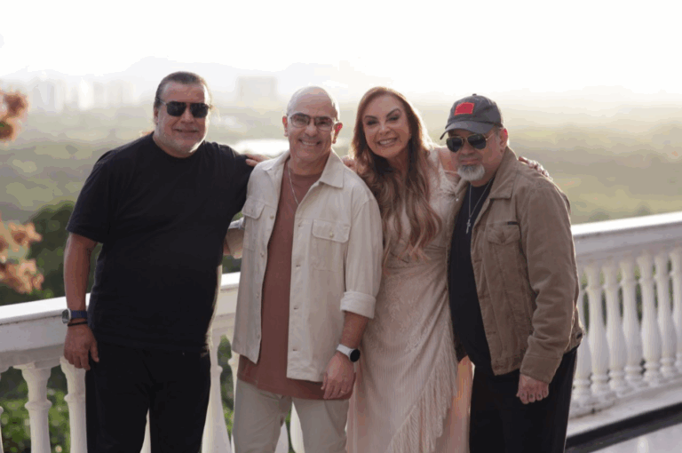 Cristina Mel e Banda Novo Som lançam o single romântico “Dizendo Sim” em comemoração ao Dia dos Namorados