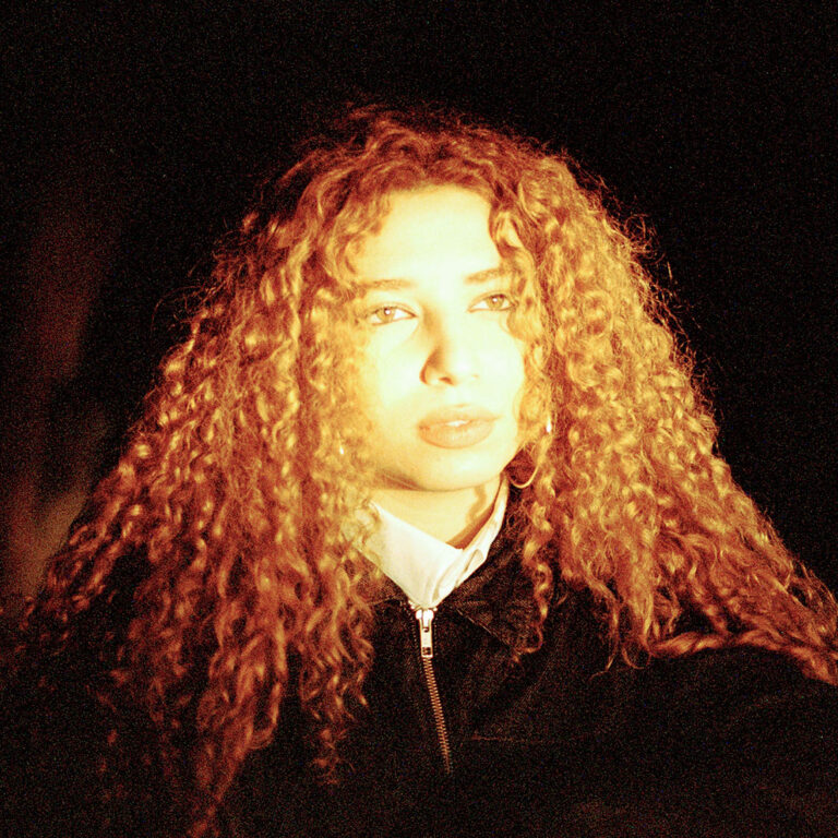 Pelo selo Cultura do Céu, Vitória Frozi lança sua primeira canção: “Quero Ver”