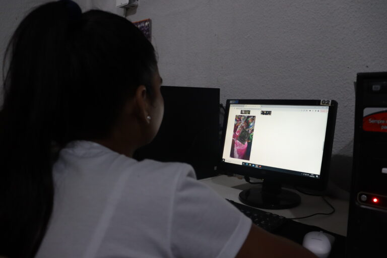 Férias escolares: hora de sair das telas e proteger crianças e adolescentes dos perigos ocultos da internet