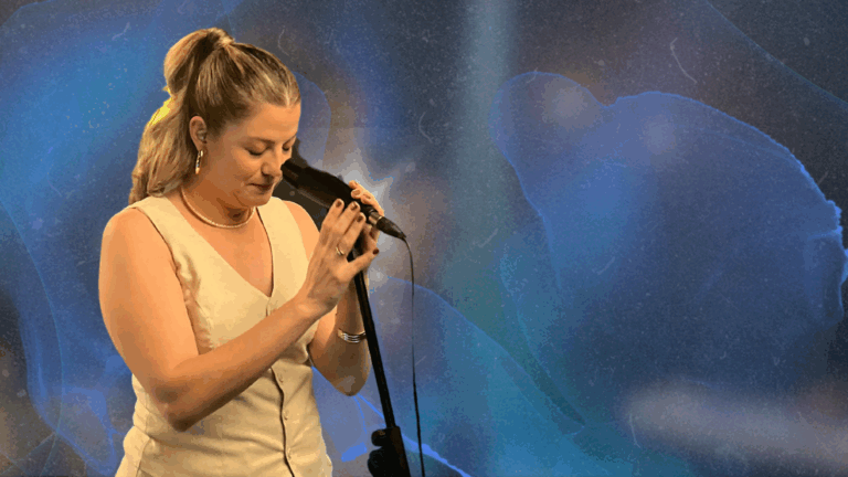 Mirelle Pegoraro lança o single “Vou Seguir”, uma canção marcada por superação e fé