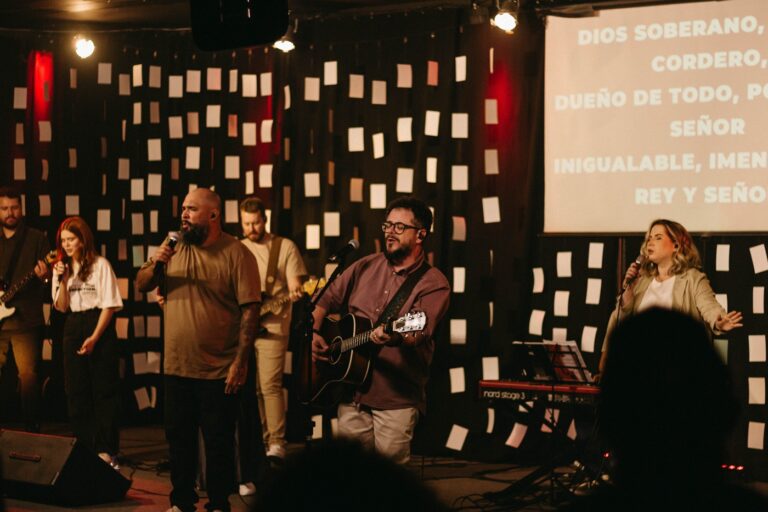 Carlinhos Falsetti lança “Gobierno” com participação de Vitor Teixeira