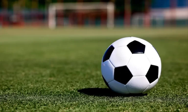 TV Brasil exibe Cruzeiro x Banfield pelo torneio Vitória Cup