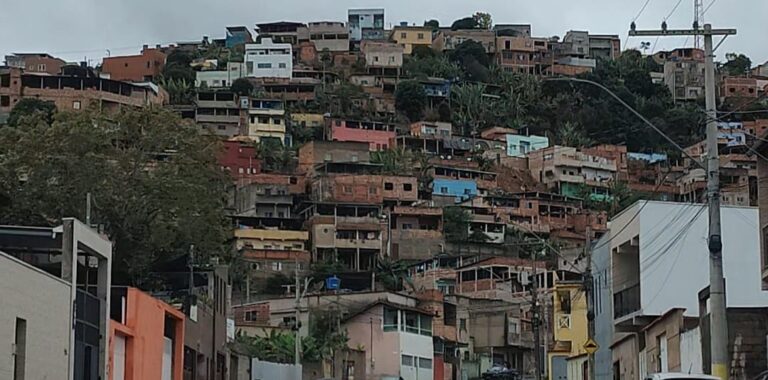 Saae identifica vazamento subterrâneo que afetava abastecimento em três bairros de Itabira