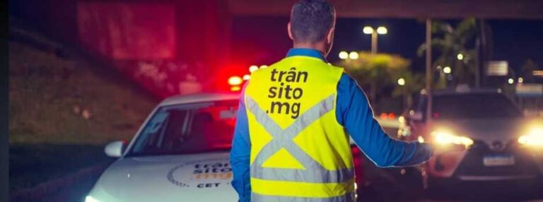 Motoristas poderão regularizar veículos via Pix durante blitz e evitar custos com guincho e pátio