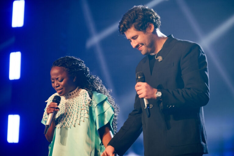 Marcos Freire e projeto “UNITED 10”, collab Nair Nany, honrando Deus e Sua Igreja