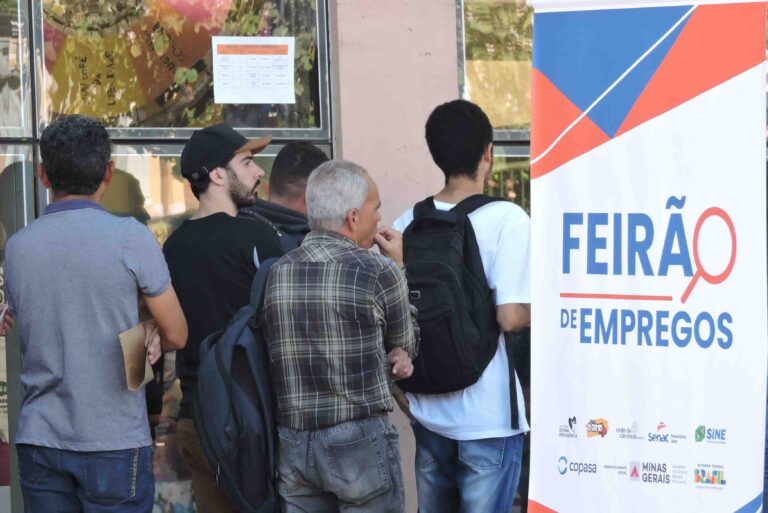 Governo de Minas promove Feirão de Empregos e Mutirão Cidadão na próxima terça-feira (18/11)