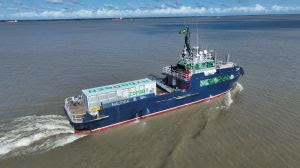 Da COP30 ao Brasil: Barco movido a hidrogênio que corta 80% das emissões inicia tour nacional em fevereiro