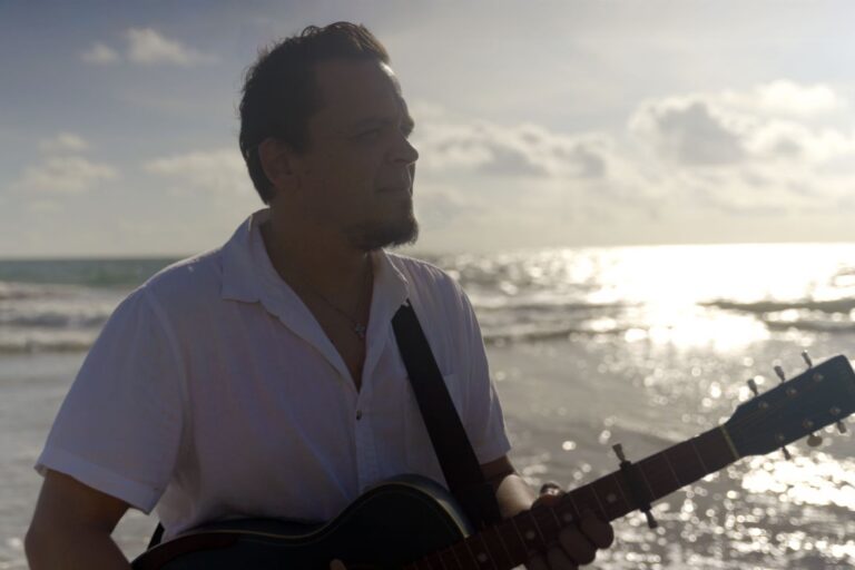 Dadai transforma superação e sensibilidade em música no single “Rios de Água Viva”