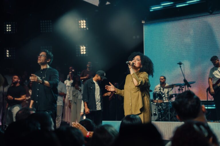 “Venham à Mesa”, single ao vivo do projeto “O Canto das Igrejas”, com a participação de Marsena