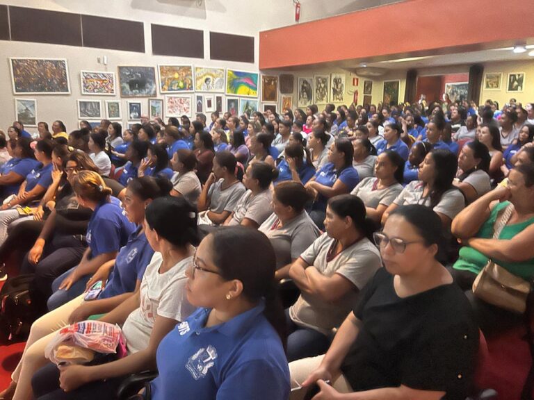 Palestras reforçam convivência escolar e bem-estar no início do ano letivo em São Gonçalo do Rio Abaixo
