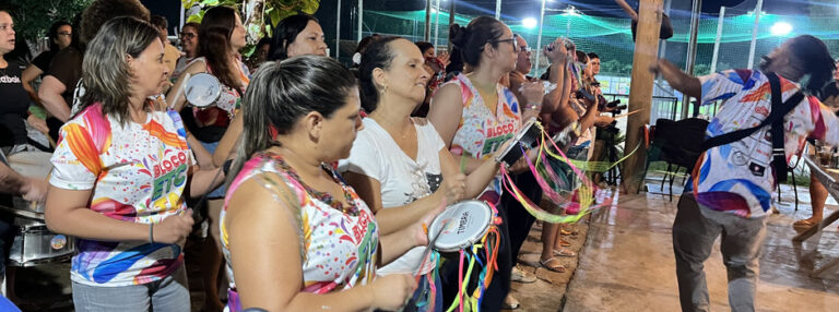 Governo de Minas lança cartilha com orientações de saúde para o Carnaval 2026