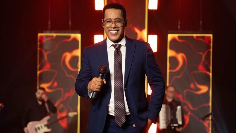 Alex Soares lança “No Mistério”, faixa que abre seu novo DVD