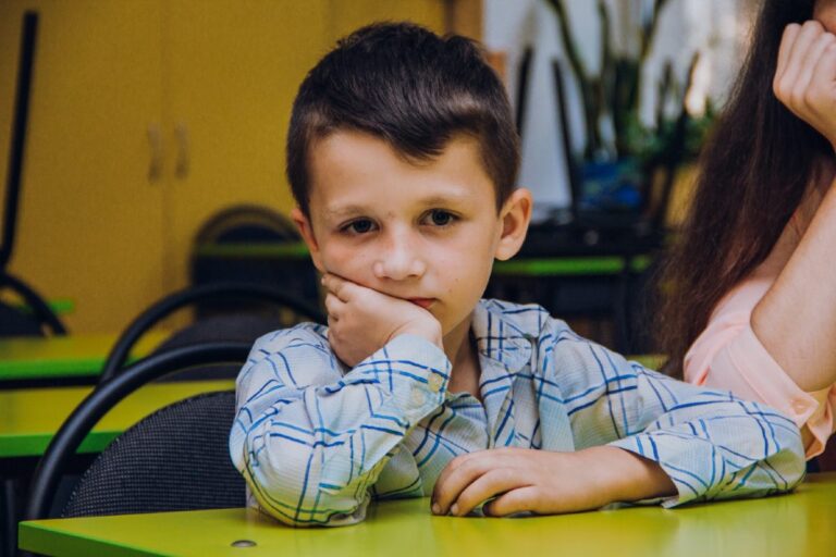 Autismo e educação: Escola regular ou especial?