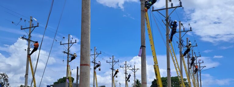 Equipe da Cemig conquista título internacional em rodeio de eletricistas na Costa Rica
