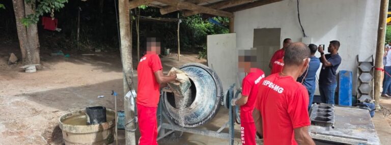 Penitenciária de Teófilo Otoni inaugura fábrica de blocos de concreto com mão de obra de presos