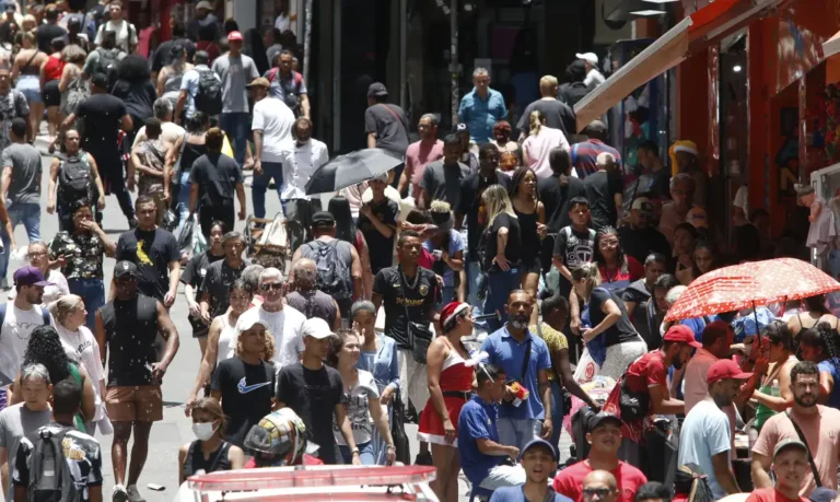 Consumidores podem renegociar dívidas bancárias até 31 de agosto