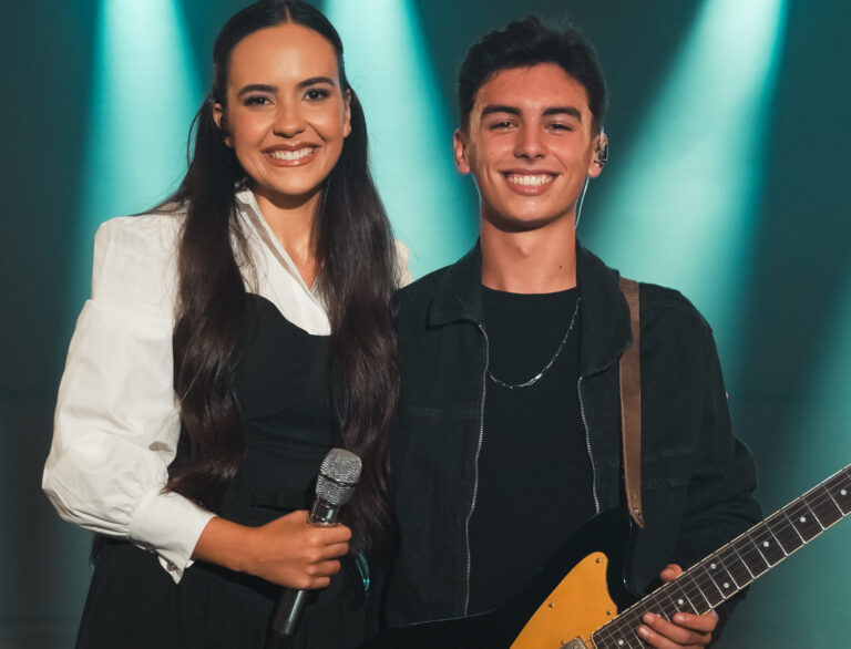 Carol Tauber apresenta clipe de “Maior Bênção”, música inédita do projeto “A Palavra Através do Pandeiro”